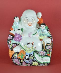 Alternative view of Lachende Chinese Boeddha