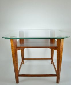 Alternative view of Wortelnoten koffietafel met facet geslepen glazen blad