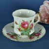 Kop en schotel in Grandmothers Rose Spode Hammersley