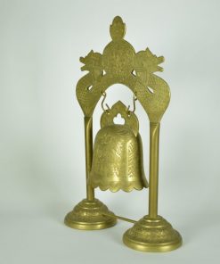 Alternative view of Bel of klok in standaard - Indonesisch goudkleurig koper