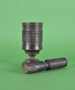 Alternative view of Vijzel hout antiek
