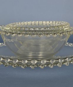 Presenteerschaal met parelrand decoratie