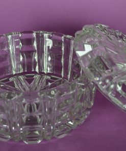 Bonbonniere op twaalf voeten Art Deco kleurloos glas