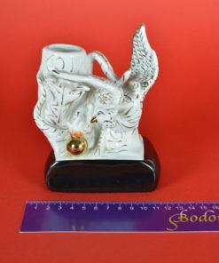 Vaas met vogel en gouden bal Chinees