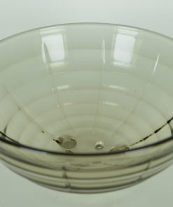 Fruit vergiet grijs glas