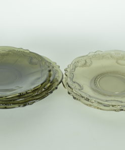 Schoteltje grijs-bruin glas Bloem schelp motief