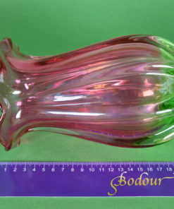 Vaas glas roze en groen en kleurloos glas Murano stijl