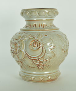 Vaas W. Germany Scheurich Bloemrelief