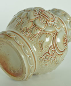 Vaas W. Germany Scheurich Bloemrelief