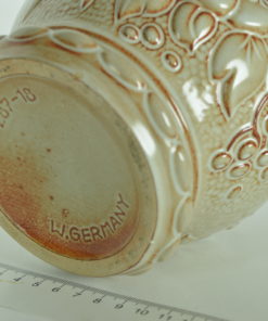 Vaas W. Germany Scheurich Bloemrelief