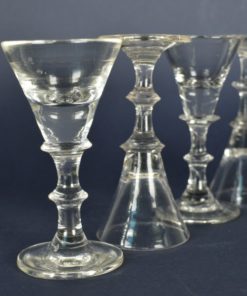 Antieke paraplu borrelglazen