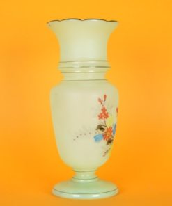 Vaas opaline glas groen - Art Nouveau