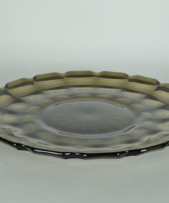 Presenteerschaal met vlakken grijsbruin glas