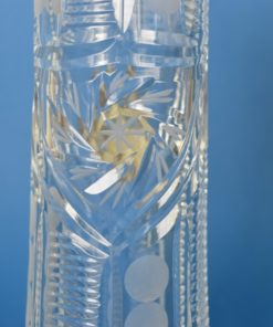 Kristallen vaas met zilverkleurige Poolse gekroonde adelaar