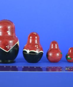 Matroesjka zwart met bloem