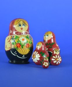 Matroesjka zwart met bloem