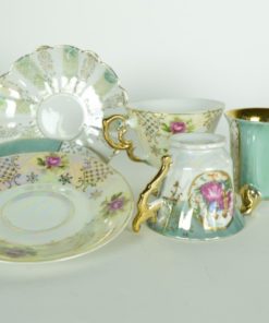 Kop en schotel klein met parelmoer - set van drie