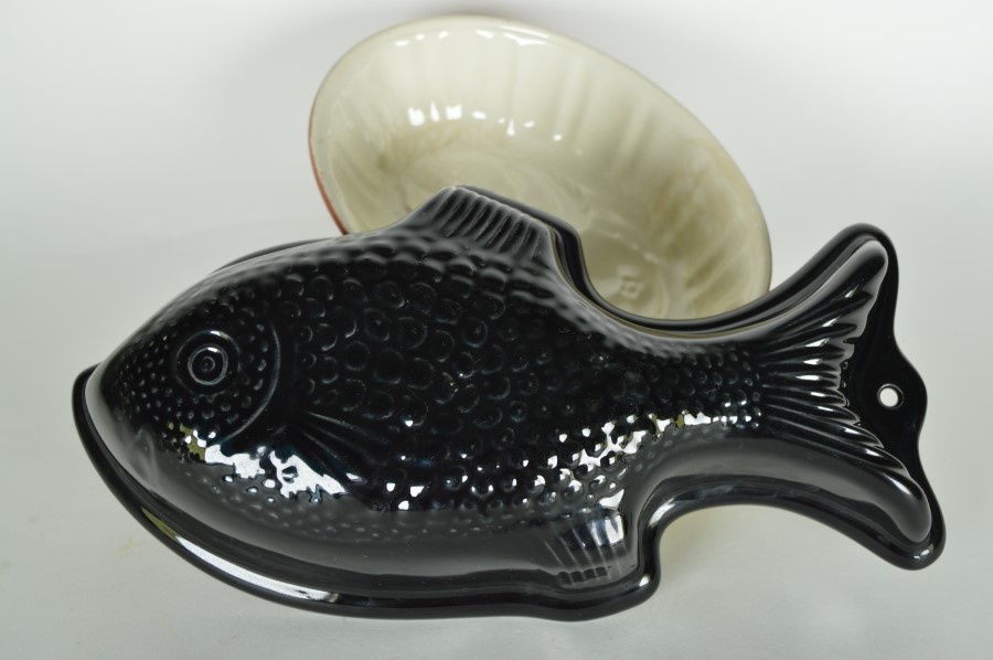 Verscherpen Clam voorwoord Puddingvorm, vismousse vorm, aardewerk zwart - Bodour