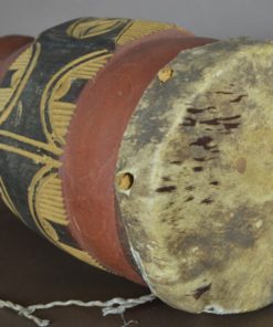 Afrikaanse trommel met gezicht