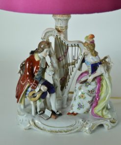 Tafellamp Frankenthal porselein muzikaal tafereel met harp