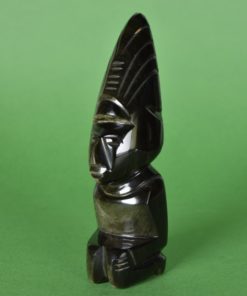 Goud obsidiaan beeld van Mexicaanse krijger