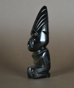 Goud obsidiaan beeld van Mexicaanse krijger