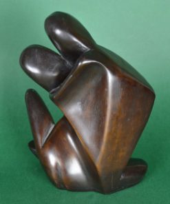 Hout sculptuur De Kus