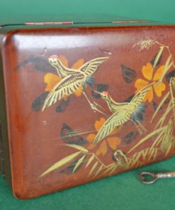 Lakdoosje met kraanvogels