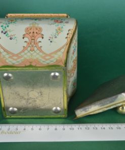 Blik met Amor en Cupido in tulpvorm