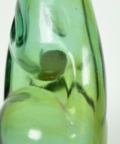 Kogelfles Victory groenblauw glas antiek