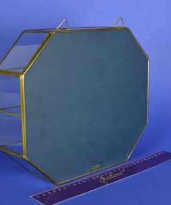 Vitrinekastje, spiegel glas en messing - open