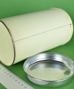 Beschuitbus met deksel van chroom