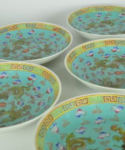 Diep bord turquoise met groene draken Chinees