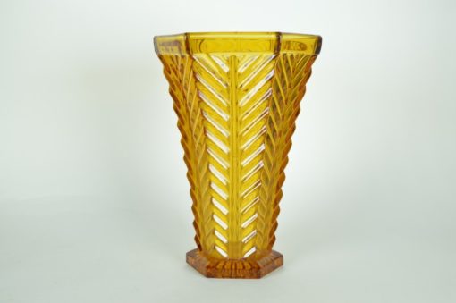 Vaas visgraat Art Deco amberkleurig glas