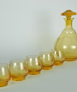 Karaf met vijf glaasjes amberkleurig - Art Deco