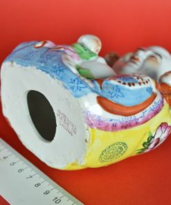 Lachende Boeddha 2 met kinderen middelgroot