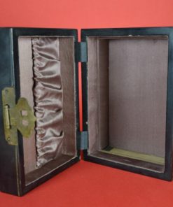 Lakdoos voor sieraden met speksteen decoratie