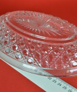 Ovale schaal met in glas geperste diamant facetten