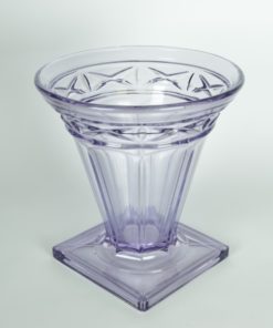 Art Deco vaas paars glas vierkante voet
