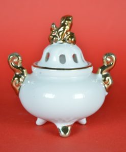 Wierook pot porselein met tempelleeuw foo dog