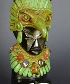 Azteken Sjamaan met groen adelaars masker - goudobsidiaan