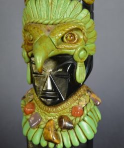 Azteken Sjamaan met groen adelaars masker - goudobsidiaan