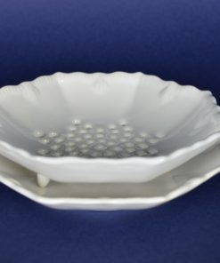 Fruittest Makkum wit aardewerk - antiek