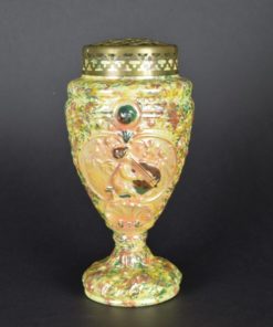 Vaas met bloemverdeler en opaline glazuur Jugendstil