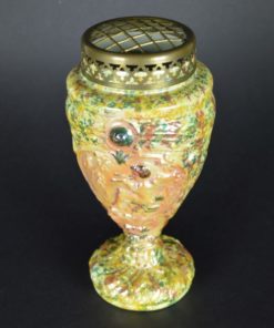 Vaas met bloemverdeler en opaline glazuur Jugendstil
