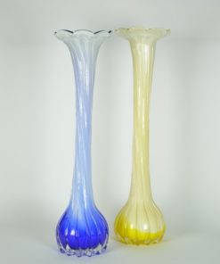 Vazen lange hals Bloemvorm geel en blauw glas
