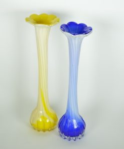 Vazen lange hals Bloemvorm geel en blauw glas