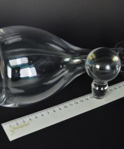 Elegante kristallen karaf met stop