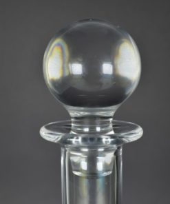 Elegante kristallen karaf met stop