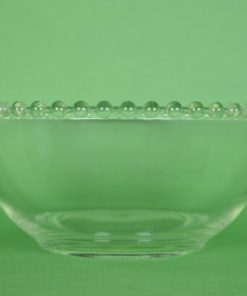 Schaal kleurloos glas met parelrand